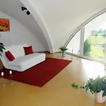 Steinhof-littmann Apartment