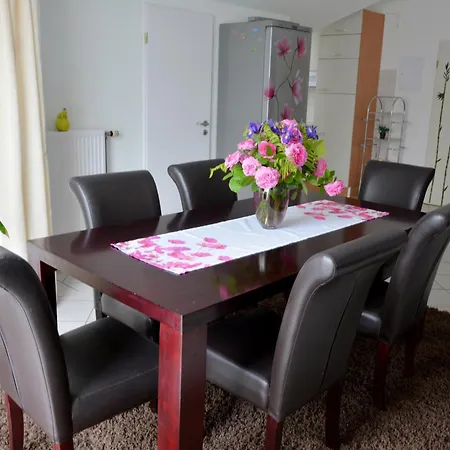 Ferienwohnungen Steinhof-Littmann Apartment *