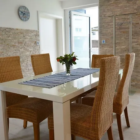 Ferienwohnungen Steinhof-Littmann Apartment *